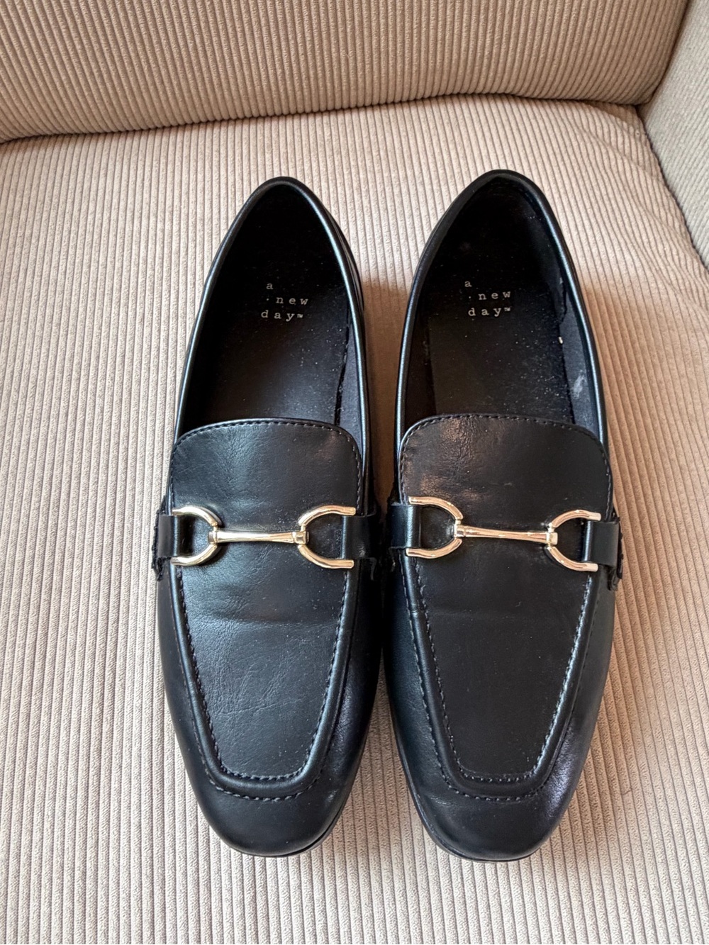 NWOT loafers